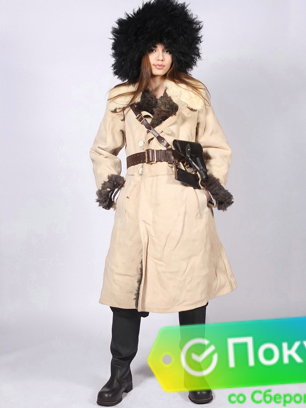 Тулуп армейский постовой караульный до колен (бекеша) белого цвета с тёмным мехом Тулуп армейский постовой караульный до колен (бекеша) белого цвета с тёмным мехом