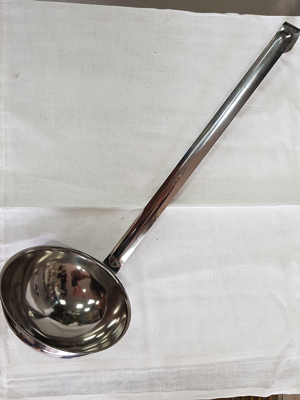 Половник из нержавеющей стали 500 мл.